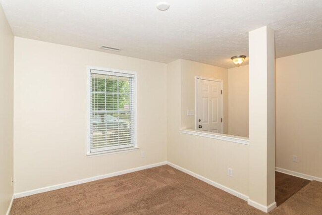 Foto del edificio - 11132 Waterfield Pl