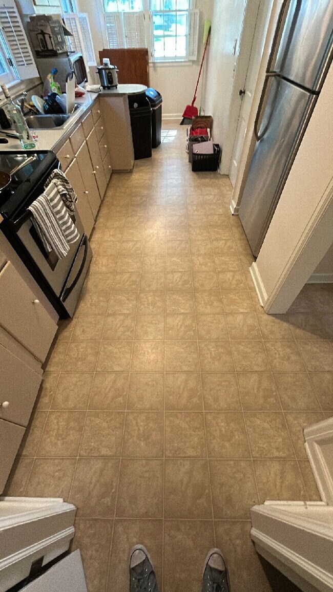 Foto del edificio - 3 Bedroom, 1 Bathroom Home in Third Ward with Large Yard, Garage, & Central Air