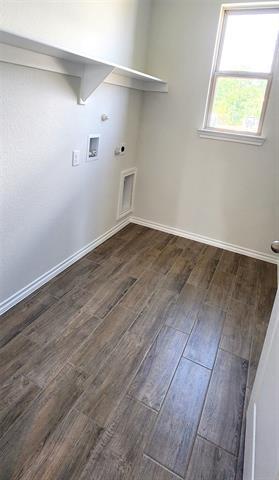 Building Photo - 1013 King St