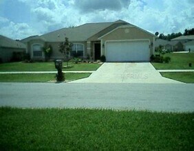 Building Photo - 130 Gentle Breeze Dr
