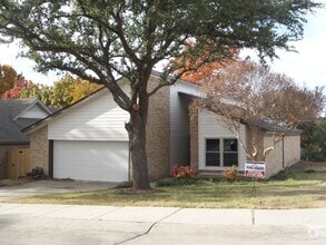 Building Photo - 2523 Cattail Ct
