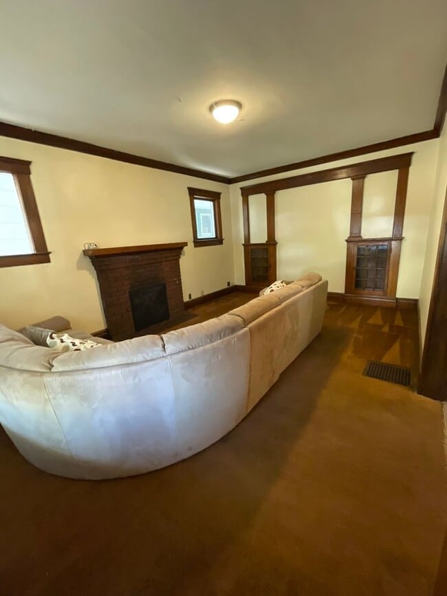 Foto del edificio - 410 E William St