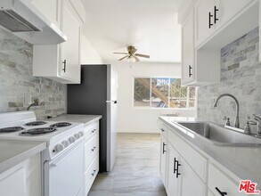 Building Photo - 7228 Allott Ave