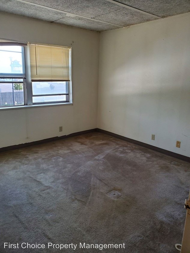 Foto principal - 1127 E Gore Blvd