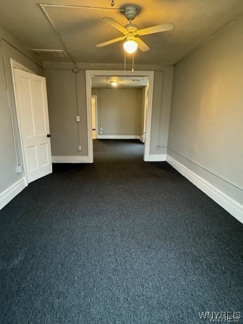 Foto del edificio - 221 Maple St