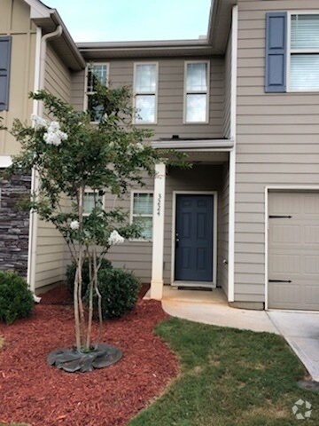 Building Photo - 3224 Blue Springs Trace