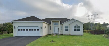 Building Photo - 8686 Lavender Ln