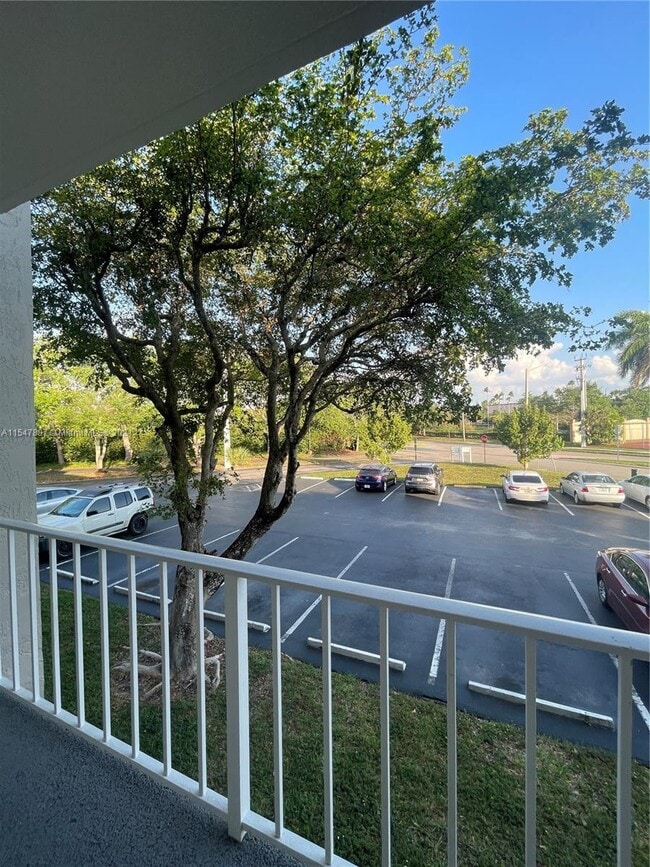 Building Photo - 8100 Sunrise Lakes Blvd