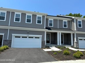 Building Photo - 153 Woolley Ct