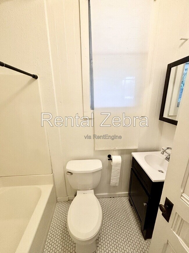 Foto del edificio - 362 W 22nd St