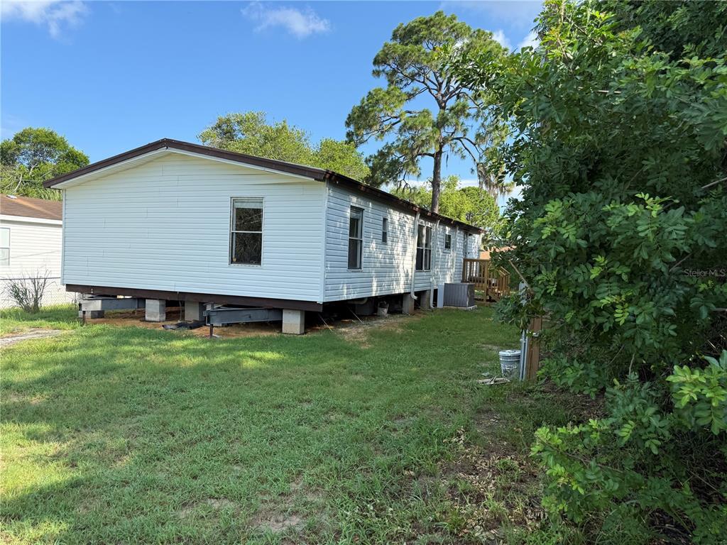 Foto principal - 7229 Allyson St