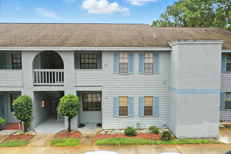 Foto principal - 1735 Harrison St