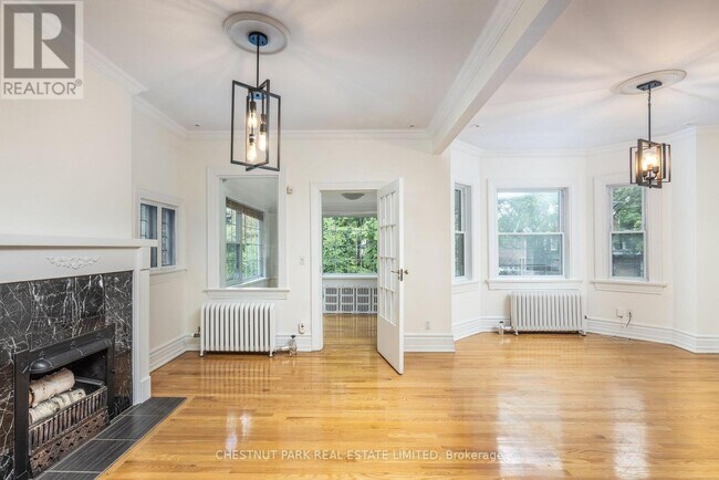 Photo du bâtiment - 43 Elm Ave