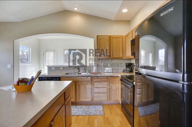 Foto del edificio - 5039 Northern Lights Dr