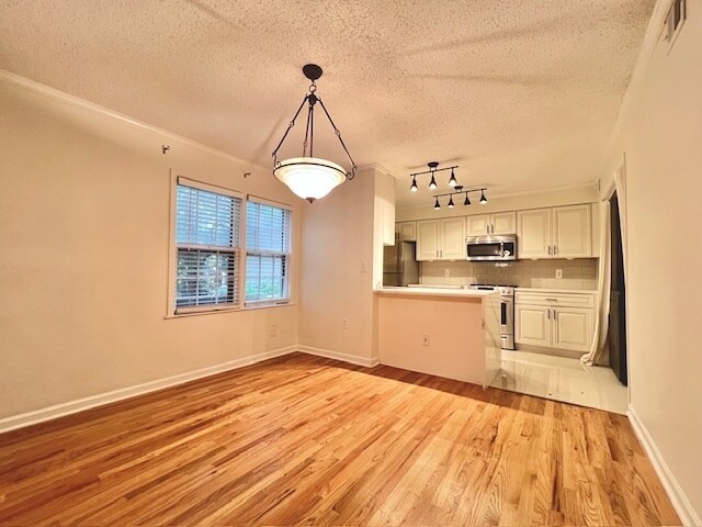 Foto del edificio - 26 Arpege Way NW