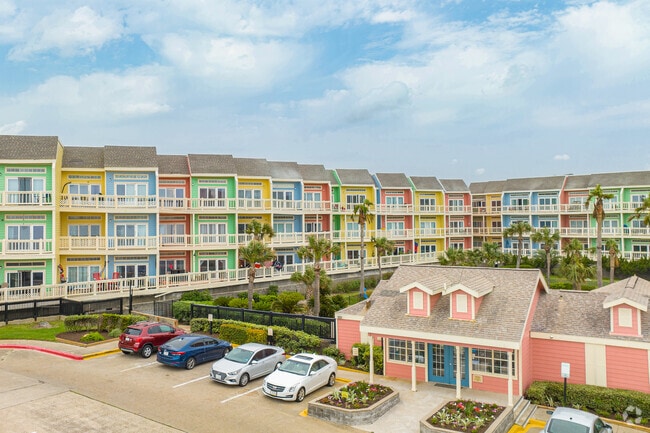 COLORFUL EXTERIOR OF PROPERTY - Oceanfront Lofts