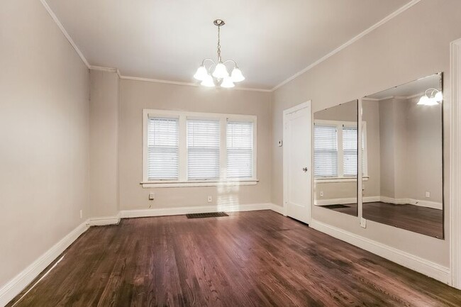 Foto del edificio - 1541 N Denver Ave
