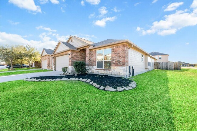 Building Photo - 5327 Nero Lake Dr