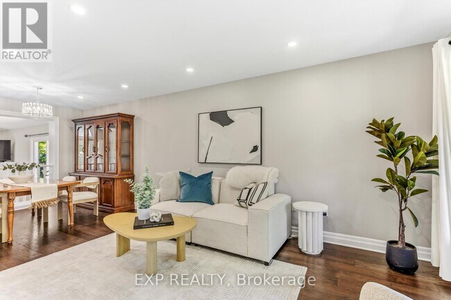 Photo du bâtiment - 4512 Cedarbrook Ln