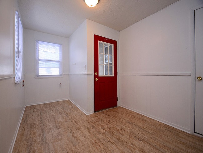Building Photo - 1309 Franklin St