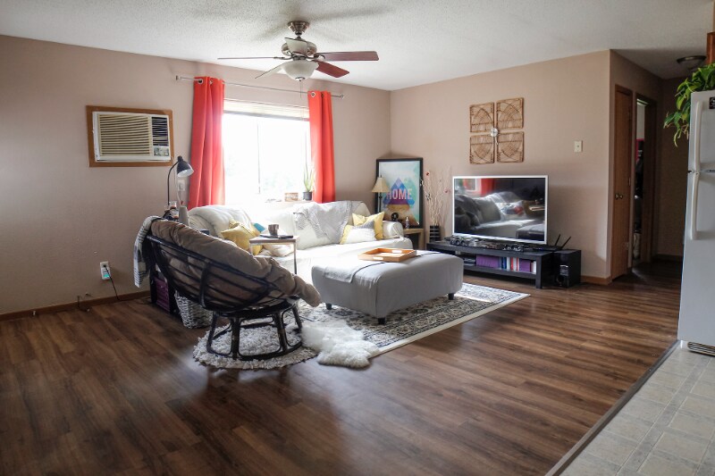 Foto principal - 938 28th St SE