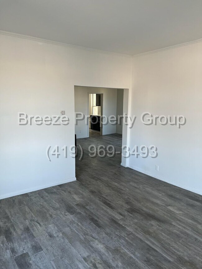 Building Photo - 1110 E Kibby St