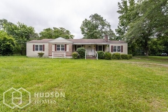 Primary Photo - 967 Meadowbrook Rd