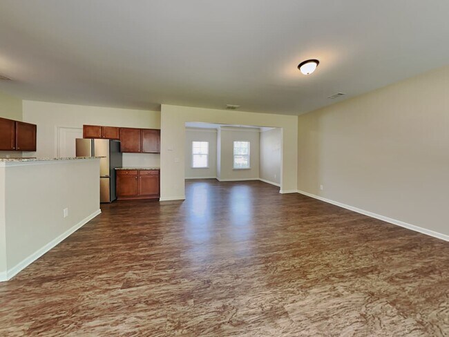 Building Photo - 4171 Oak Field Dr