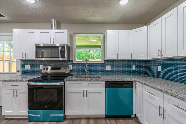 Building Photo - 7921 Cook Rd