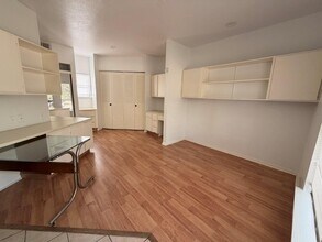 Building Photo - 7901 Cambridge St