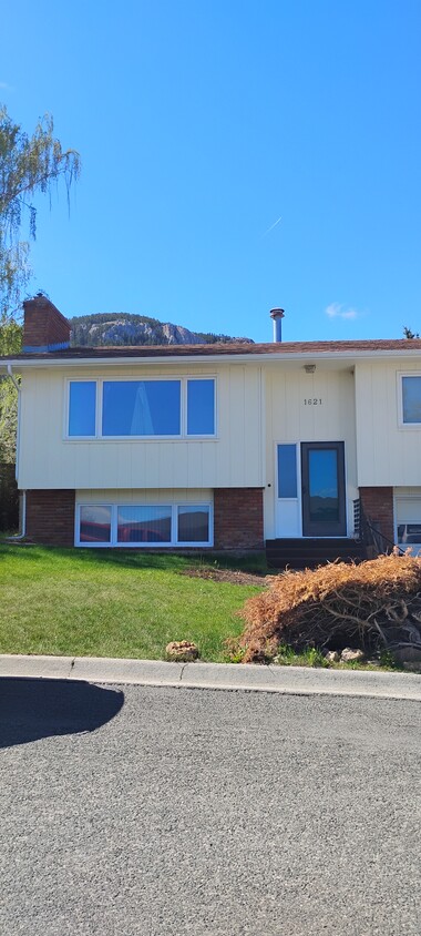 Foto principal - 1621 Stuart St