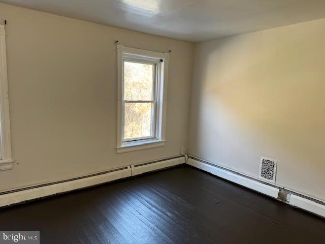 Foto del edificio - 232 Fleetwood St