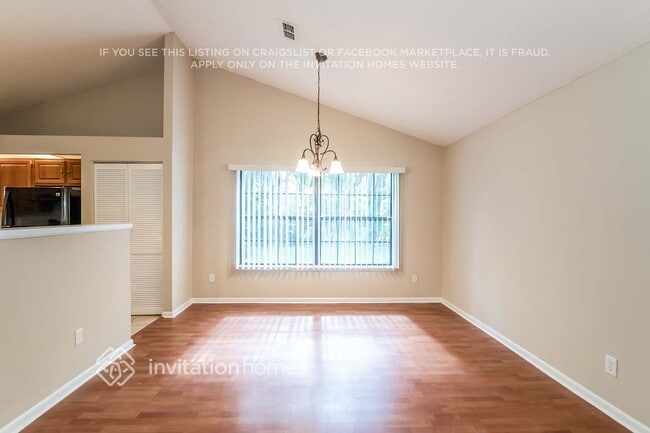 Foto del edificio - 4813 Wethersfield Pl W