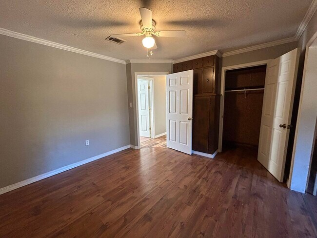 Foto del edificio - 15 Micanoty Trce