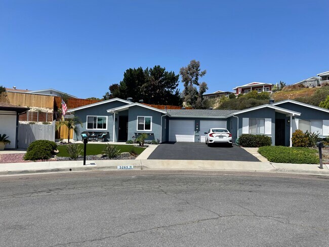Foto del edificio - 3265 Pearl Ln