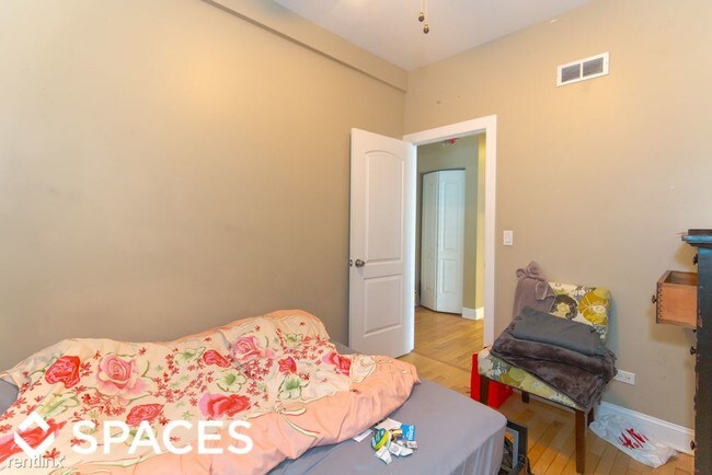 Foto del edificio - 3657 N Janssen Ave