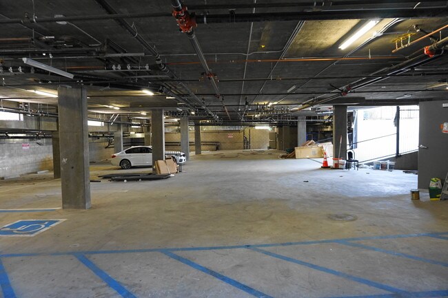 Building Photo - 9126 Langdon Ave