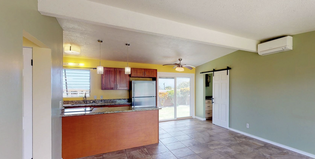 Open concept kitchen - 92-783 Laaloa Plz