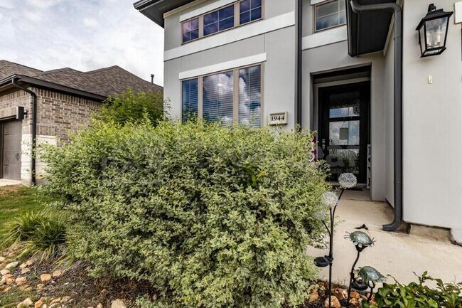 Foto del edificio - 1944 Highland