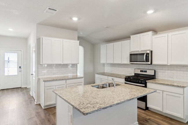 Building Photo - 13003 Minuet Sway