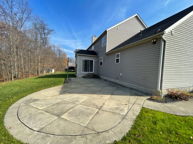 Building Photo - 5892 Glen Eagles Dr