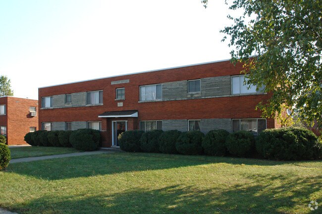 16741678 Alexandria Dr, Lexington, KY 40504 Apartments