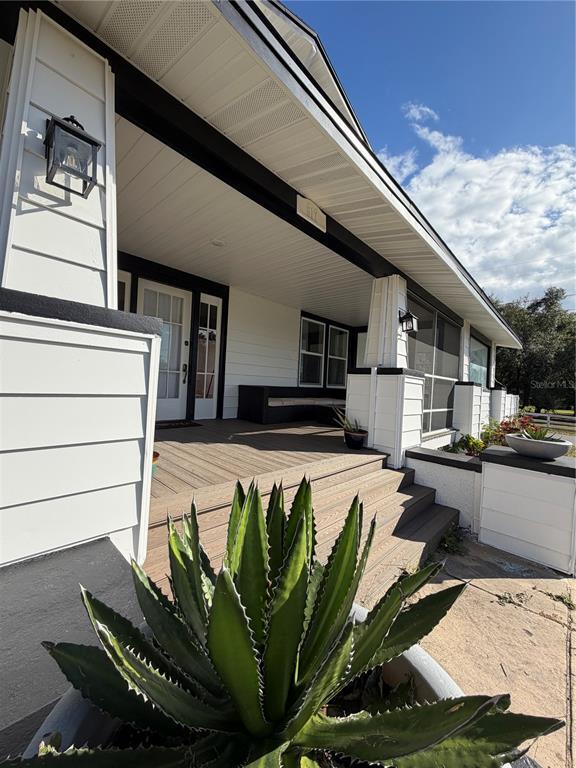 Foto del edificio - 517 Peninsular Dr