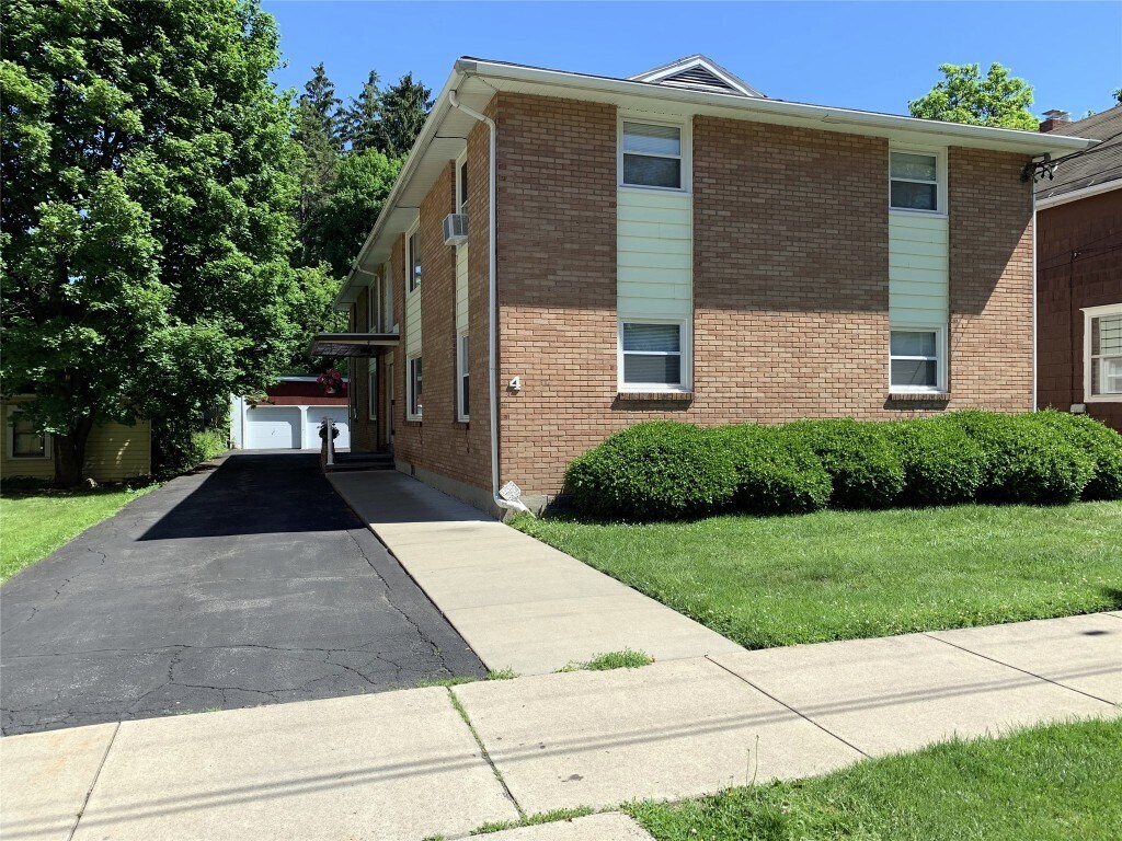 4 Aldrich Ave Unit 4, Binghamton, NY 13903 Room for Rent in