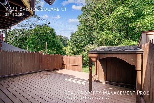 Building Photo - 7733 Bristol Square Ct