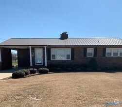 Building Photo - 19456 Huntsville Brownsferry Rd