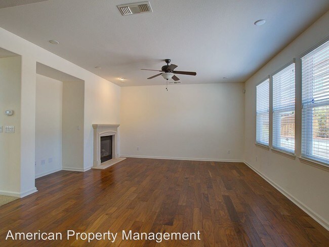 Building Photo - 712 Derry Ct