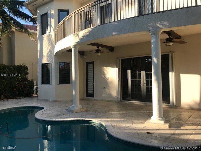 Foto del edificio - 7976 SW 195th St