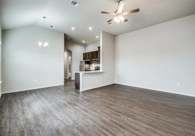 Foto del edificio - 1410 E Walnut St
