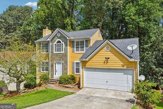 Building Photo - 525 Abbotts Hill Ln